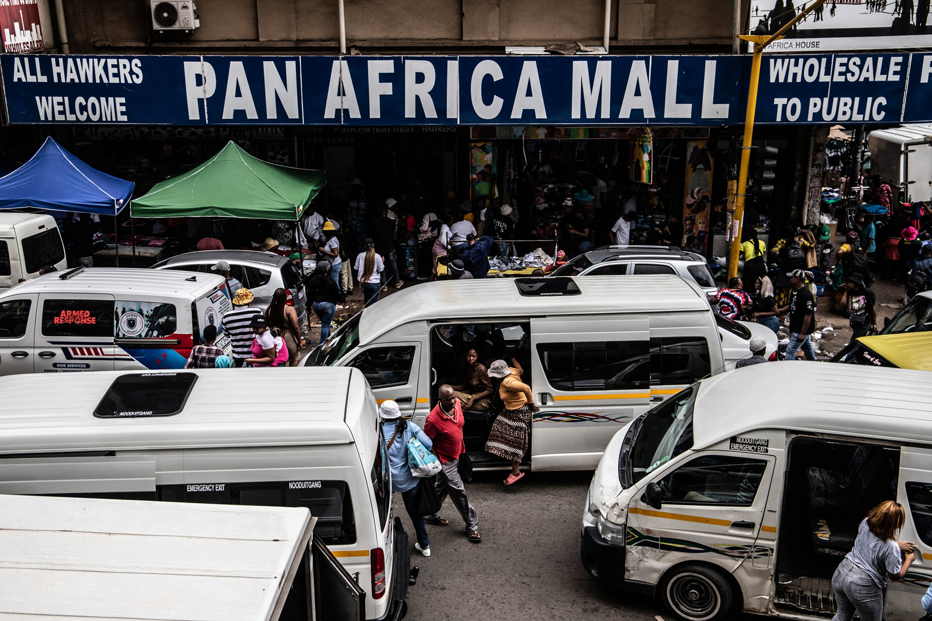 Photographs of Joburg’s inner-city, Jeppe 2017-2054